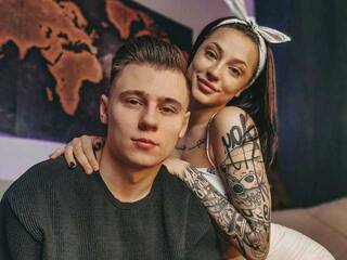 Эротический видеочат AliceTyler