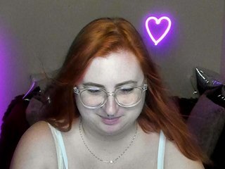 Эротический видеочат Aliciaredluv
