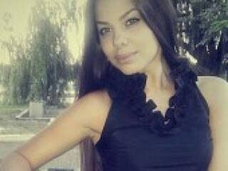 Эротический видеочат aliedora