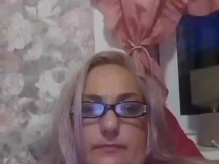 Эротический видеочат alinaalina44