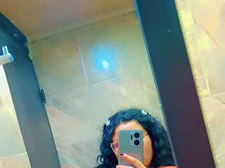 Эротический видеочат alis281