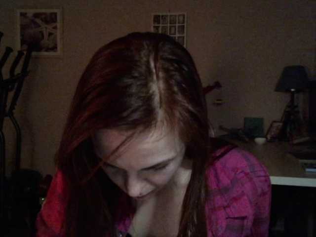 Скриншоты трансляции Alisasqrl