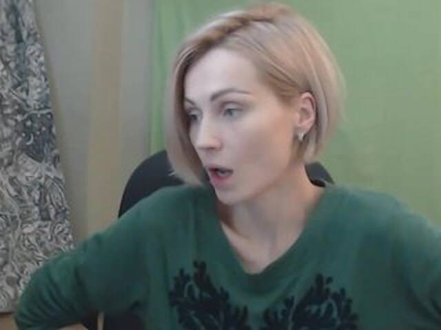 Скриншоты трансляции AlishaTop