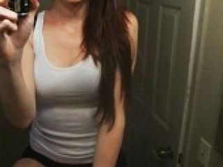 Эротический видеочат alisochka95