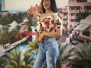 Эротический видеочат AlisonHornyy