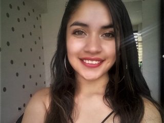 Эротический видеочат allie-kiss