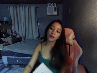 Эротический видеочат AllieSpankalot