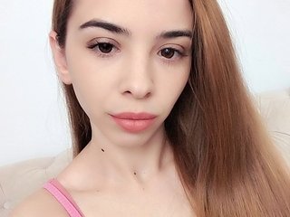 Эротический видеочат AllissaFields