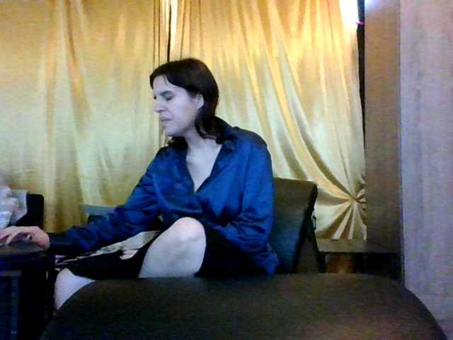 Скриншоты трансляции AlluringAli25