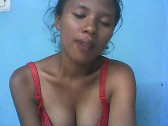 Скриншоты трансляции almapleasure