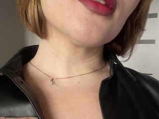 Эротический видеочат alyavibe69