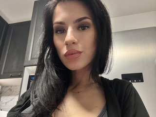 Эротический видеочат alyonaqueen