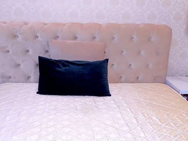 Скриншоты трансляции AmandaAlice