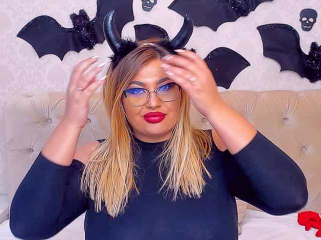 Скриншоты трансляции AmandaAlice