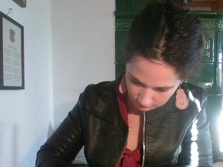 Эротический видеочат AmanelWhite