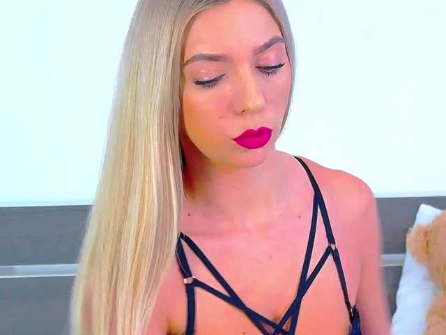 Скриншоты трансляции Amanyrose