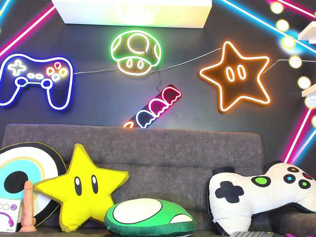 Скриншоты трансляции AmbarHills