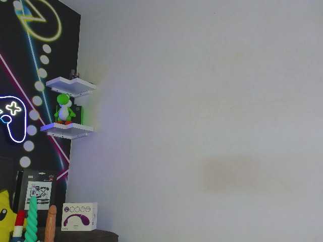 Скриншоты трансляции AmbarHills