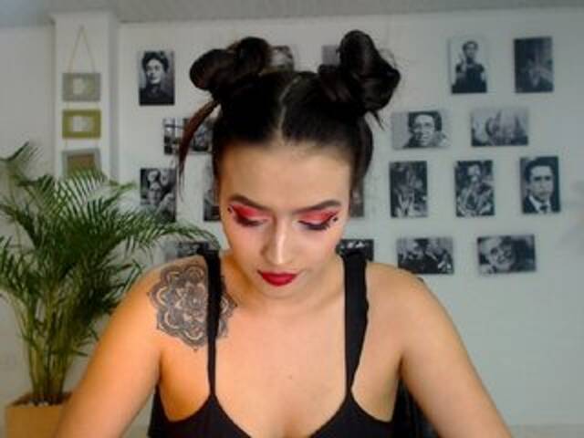 Скриншоты трансляции AmberHill