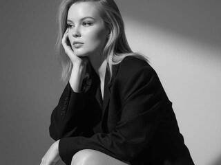 Эротический видеочат Amelia2004