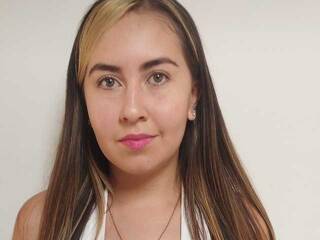 Эротический видеочат ameliaLeon