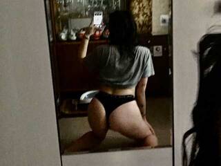 Эротический видеочат AmitaSexa