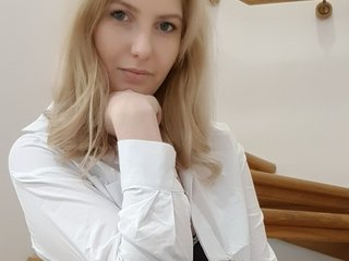 Эротический видеочат AmitielAngel