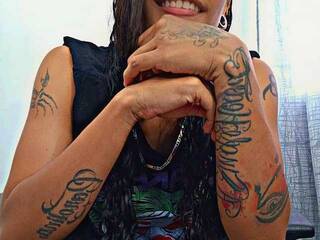 Эротический видеочат Amy-420