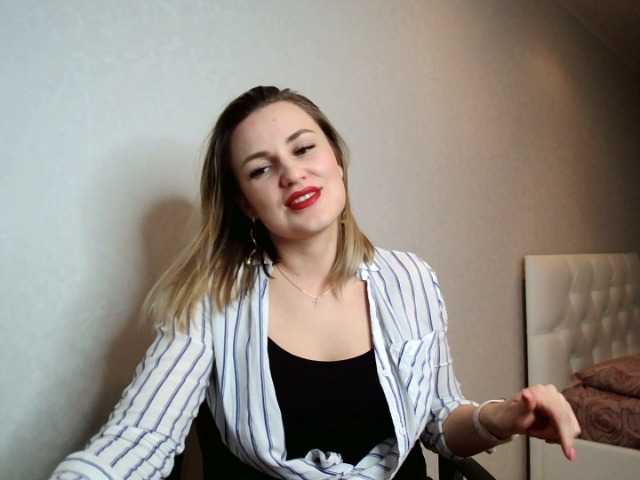 Скриншоты трансляции AmyAirKiss