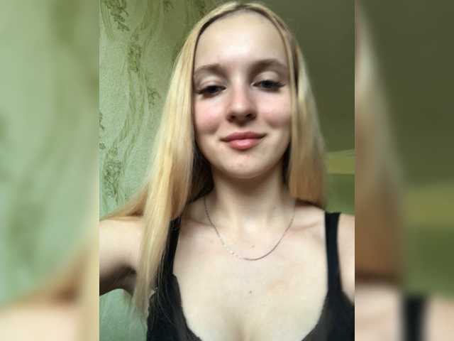 Фотографии AmyMoore I want to play today!! Goal ( 212 TK): RUB CLIT!! finger myself 300tk!! Next goal: AMAZING FINGERING PUSSY!! Happy day for Amy: 3333