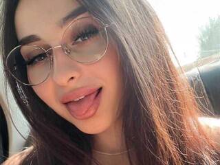 Эротический видеочат AmyTvist