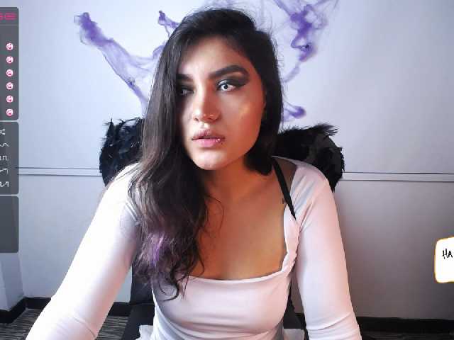 Фотографии Anaastasia She is a angel! I'm feeling so naughty, I want to be your hot punisher! ♥ - Multi-Goal : Hell CUM ♥ #lovense #18 #latina #squirt #teen #anal #squirt #latina #teen #feet #young