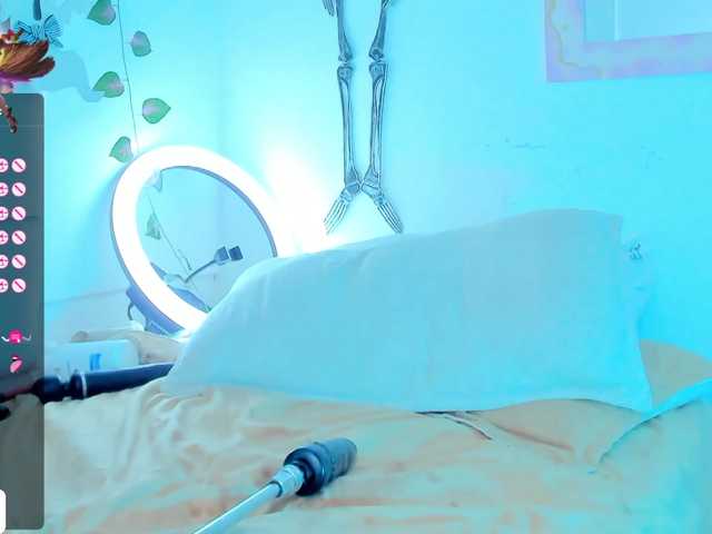 Скриншоты трансляции Anais-10