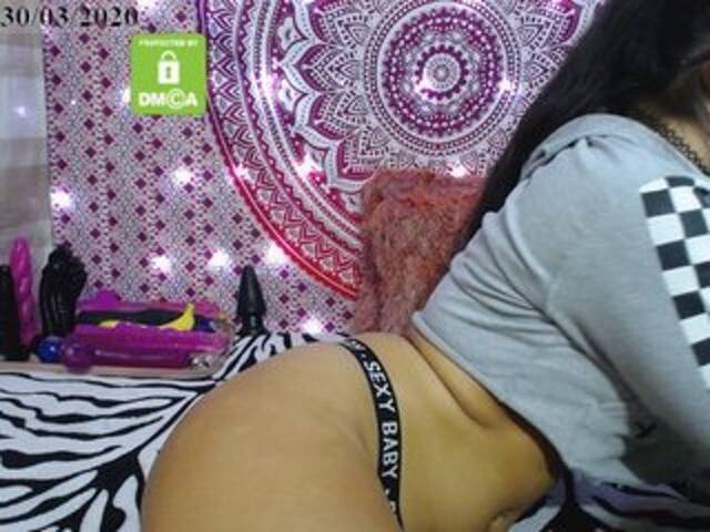 Скриншоты трансляции analgirll