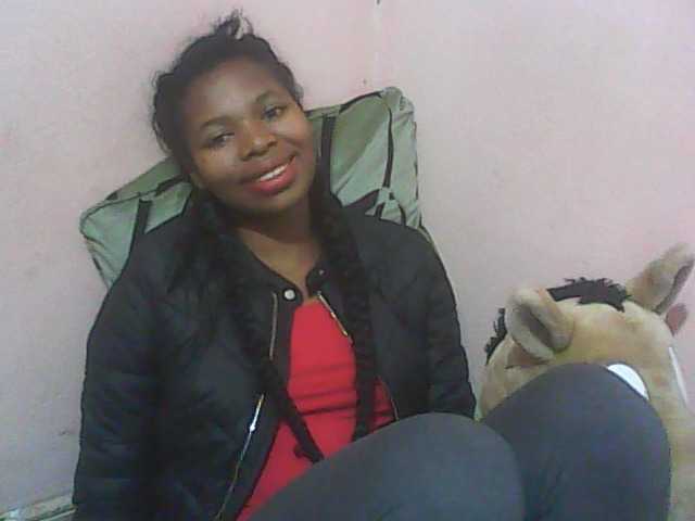 Скриншоты трансляции Anelie