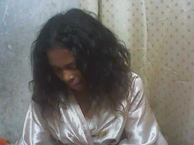 Скриншоты трансляции Anelie