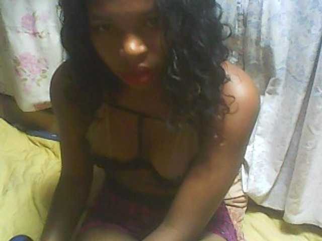 Скриншоты трансляции Anelie