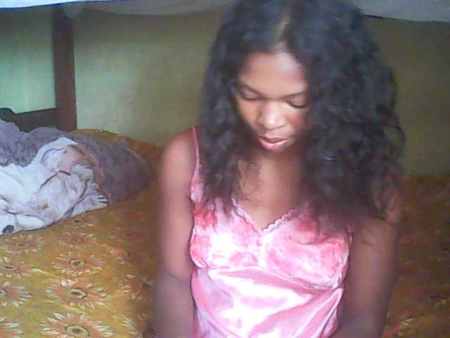 Скриншоты трансляции Anelie