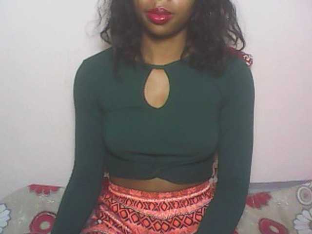 Скриншоты трансляции Anelie