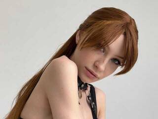 Эротический видеочат Angelaluxy