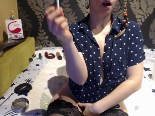 Скриншоты трансляции AngelGirl69