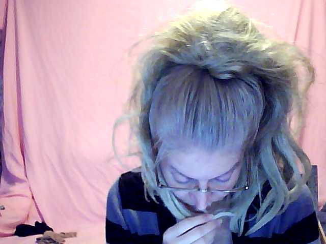 Скриншоты трансляции Viktori94