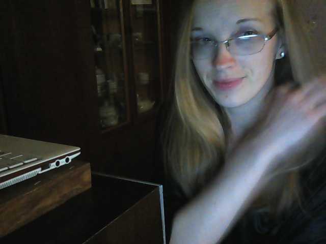 Скриншоты трансляции Angelpussy1