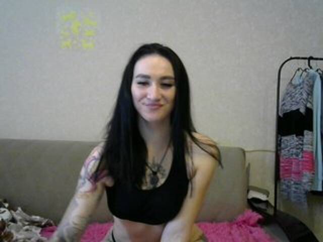 Скриншоты трансляции AngenoirsLa