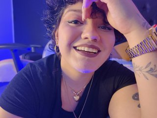 Эротический видеочат AngiJackson