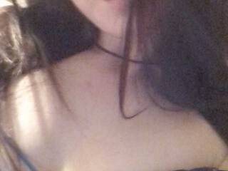 Эротический видеочат AnitAbuuM