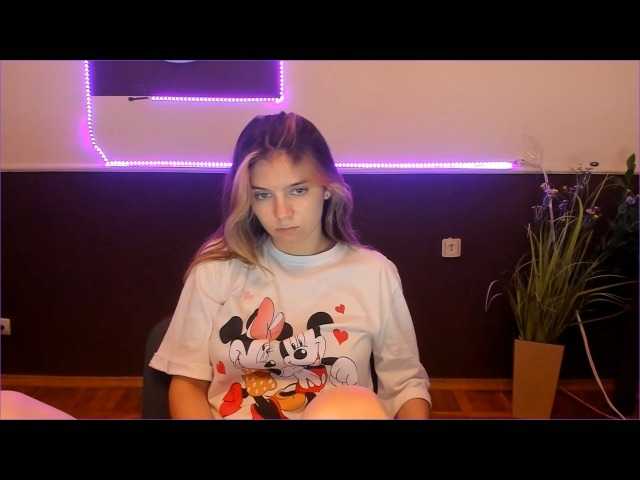 Скриншоты трансляции Alishasweet02