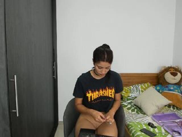 Скриншоты трансляции anna-weells