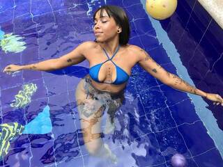 Эротический видеочат AnnaBrooks2