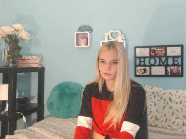 Скриншоты трансляции AnnaHappy18